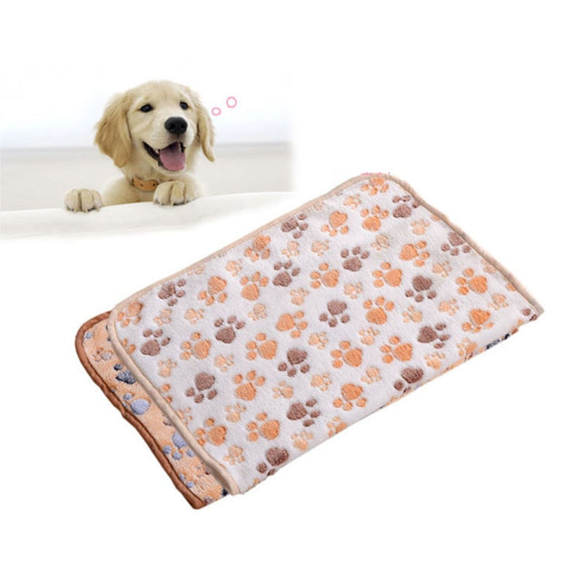 New Arrival 3 Colors Cute Floral Pet Sleep Warm Paw Print Towel Dog Cat Puppy Fleece Soft Dog Blanket Pet Dog Beds Mat